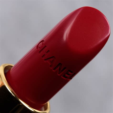 chanel pirate 99 rouge review.